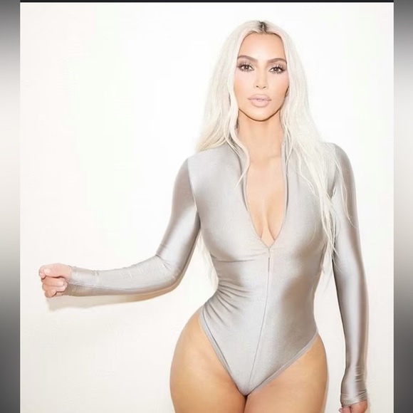 SKIMS Disco Long Sleeve Thong Bodysuit - Picture 1 of 5